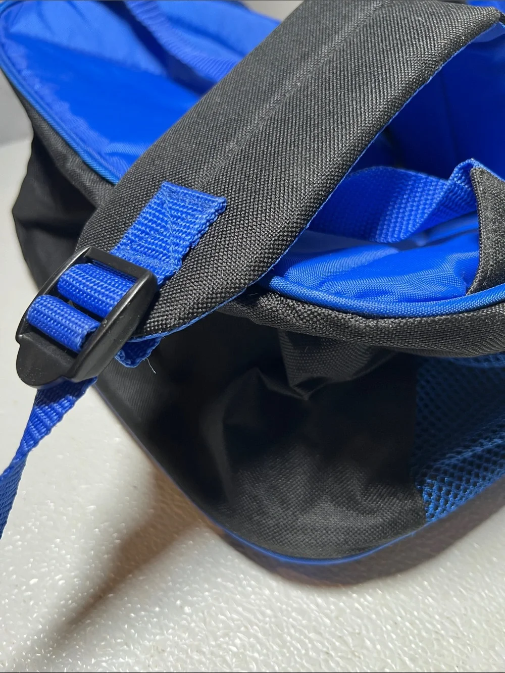 Wilson 2006 Black and Blue Athletic Backpack w/Tag New